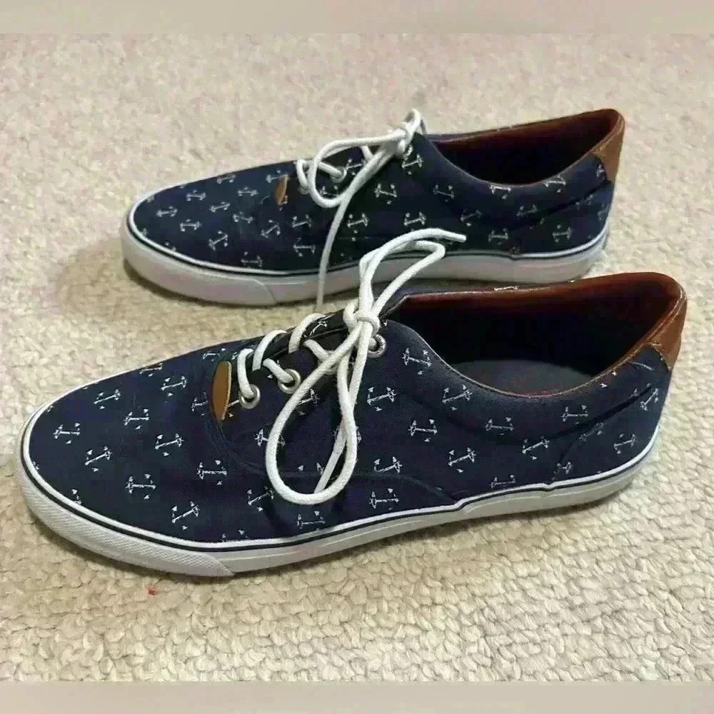 G.H.Bass & Co. navy with white anchors sneakers shoes. Nautical theme. Size 7.5 - Picture 2 of 8